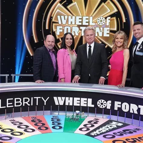 Celebrity Wheel .